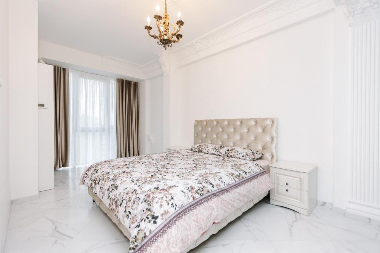 Main Street Sky House Apartments Chisinau Bagian luar foto