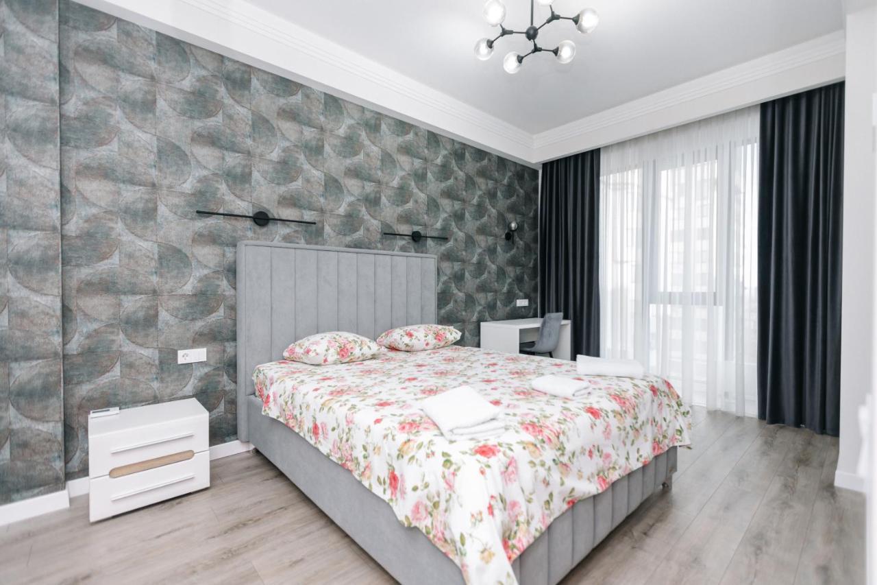 Main Street Sky House Apartments Chisinau Bagian luar foto