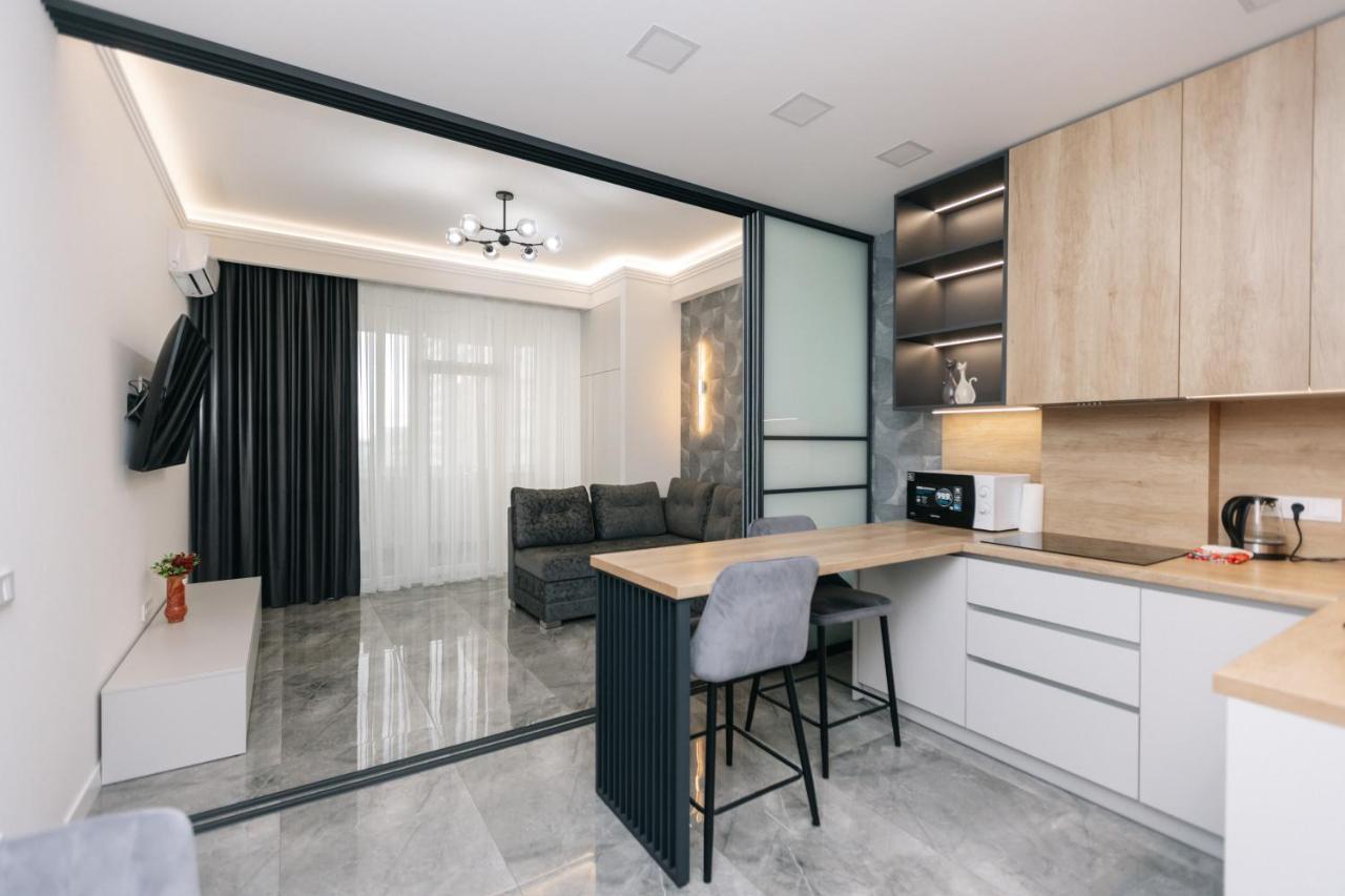 Main Street Sky House Apartments Chisinau Bagian luar foto